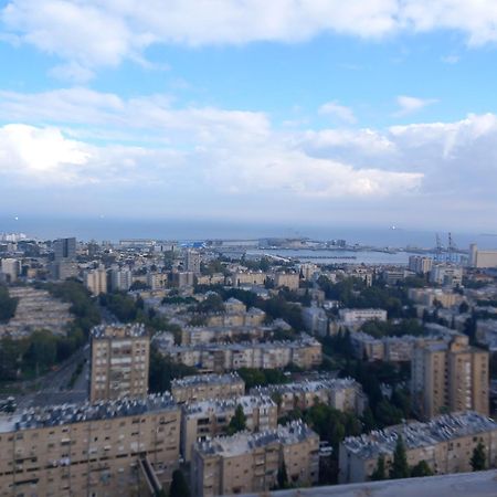 Haifa Sunny Hill Appartement Eksteriør billede